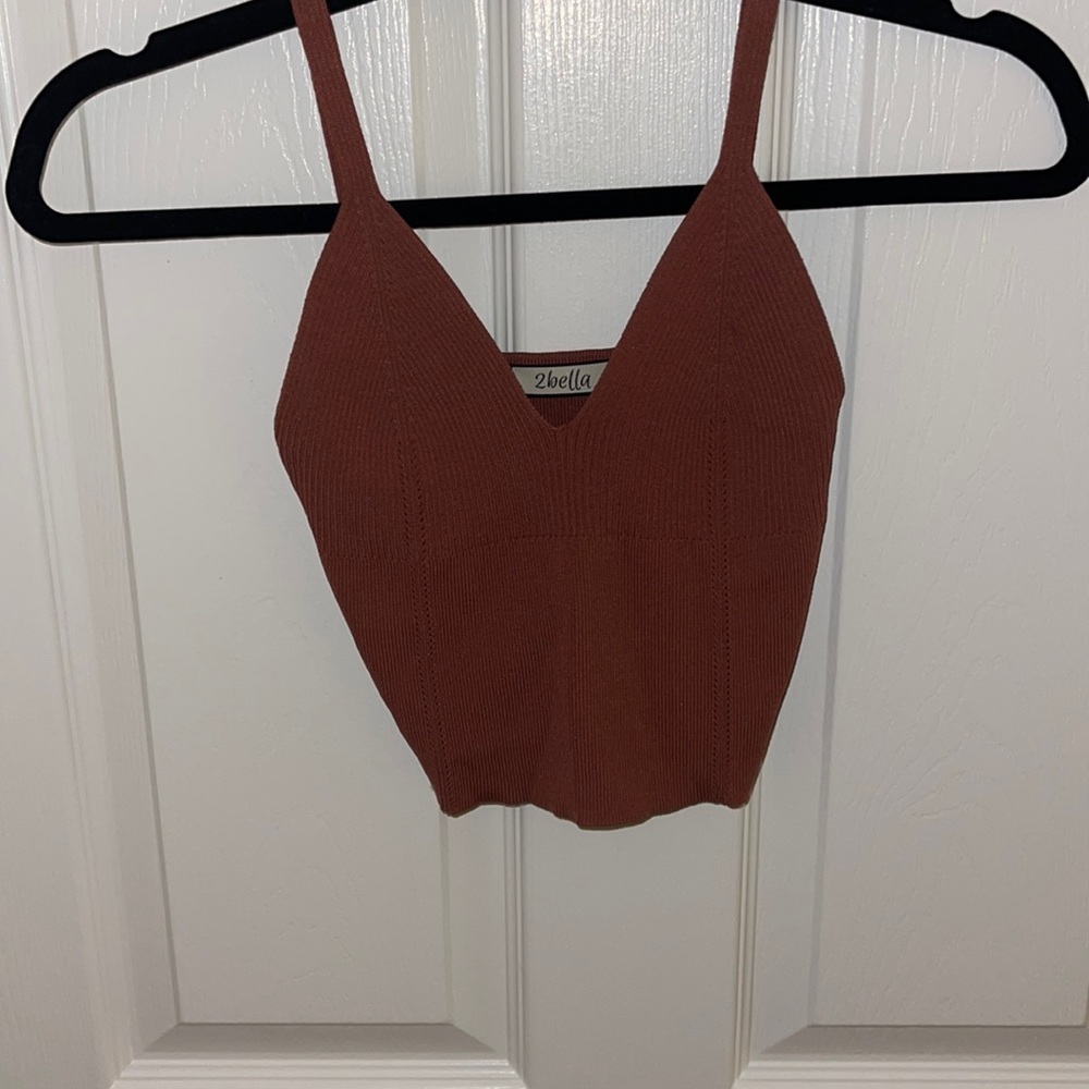 2Bella maroon tank top
